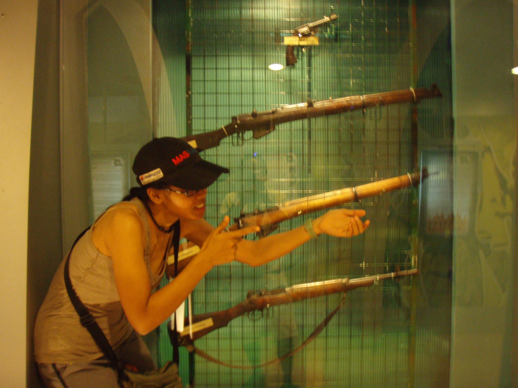 Musuh di hadapan..tembak bertubi-tubi !!!!