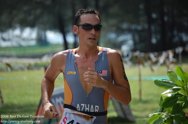 taken day before during the sprint event. Ungku Azhar of Powerbar Team Elite