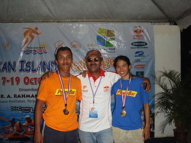 Starkst and Malaysia's number 1 MC brother Razlan !