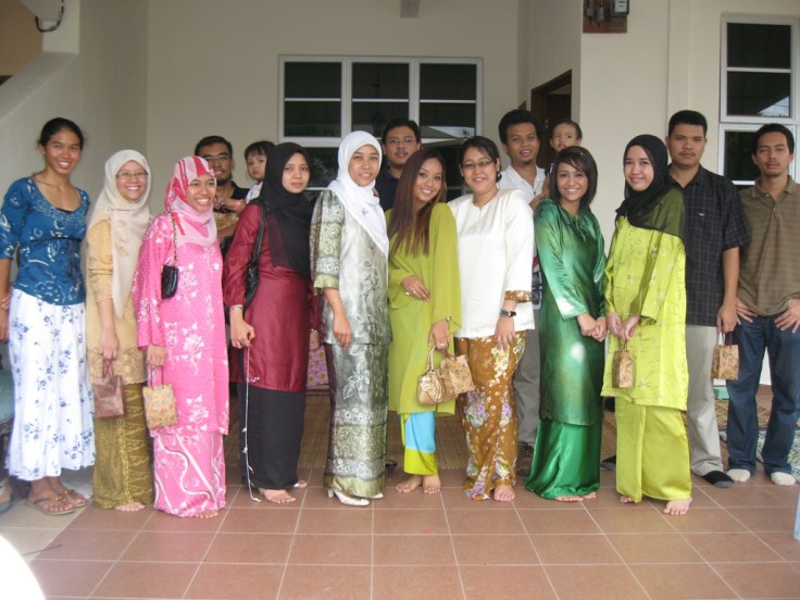 The day Eddy got hitched..me, Najwa and seniors from Eddy's batch