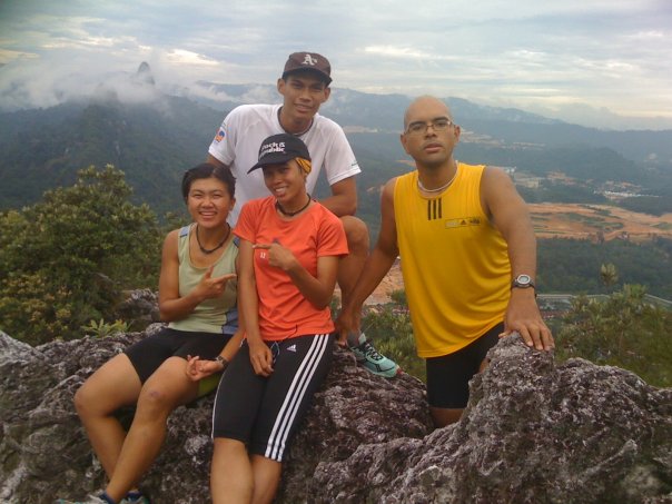 Ramadhan last year. Hiking with the guys and Fong (now Pn Nurul Ain)