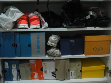 Part of the collection. DiKotakkan supaya tak kena habuk okay...